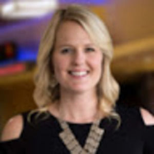 Meet your Posher, Lara